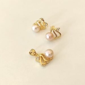 Pendant Set Collection by Magan Pearls