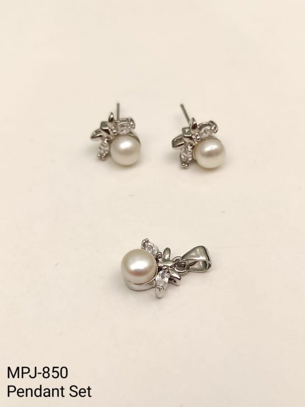 Pendant Set Collection by Magan Pearls