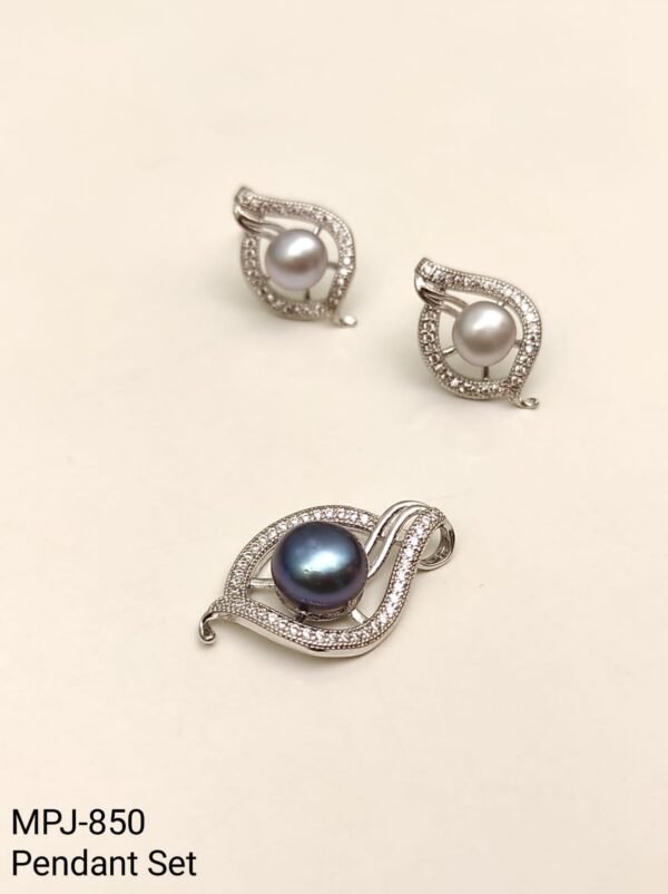Pendant Set Collection by Magan Pearls