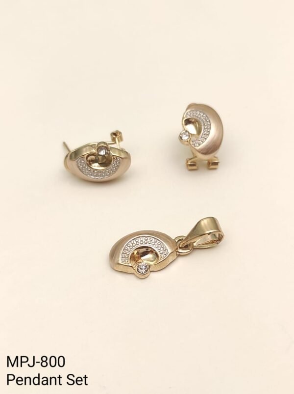 Pendant Set Collection by Magan Pearls
