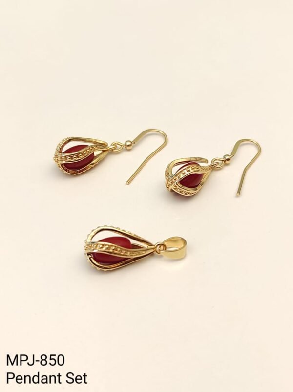 Pendant Set Collection by Magan Pearls