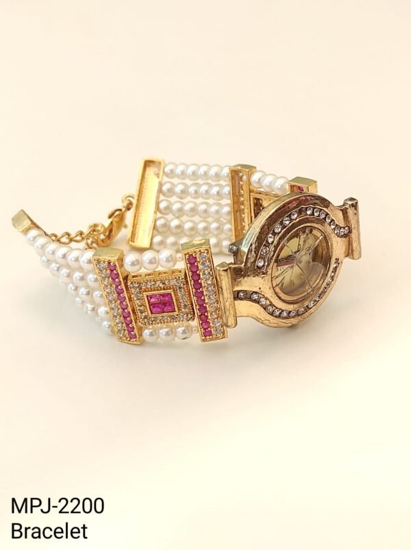 Bracelet Collection by Magan Pearls