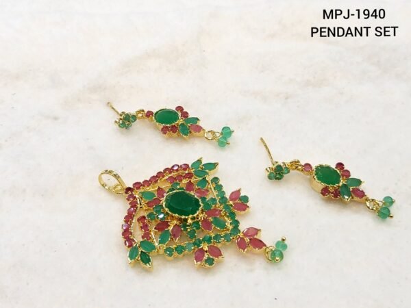 Pendant Set Collection by Magan Pearls